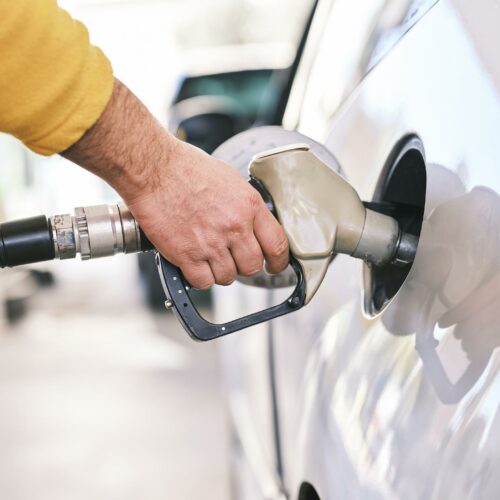 Czy warto tankować benzynę 98 zamiast 95?